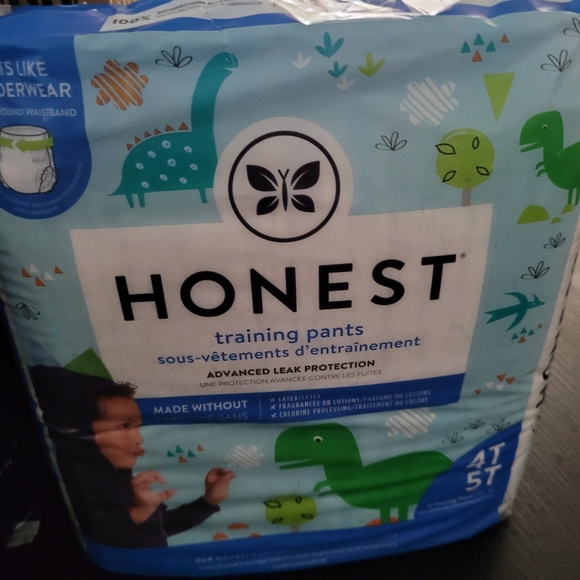 Boys And Girls Pull Ups - Picture 9 of 9